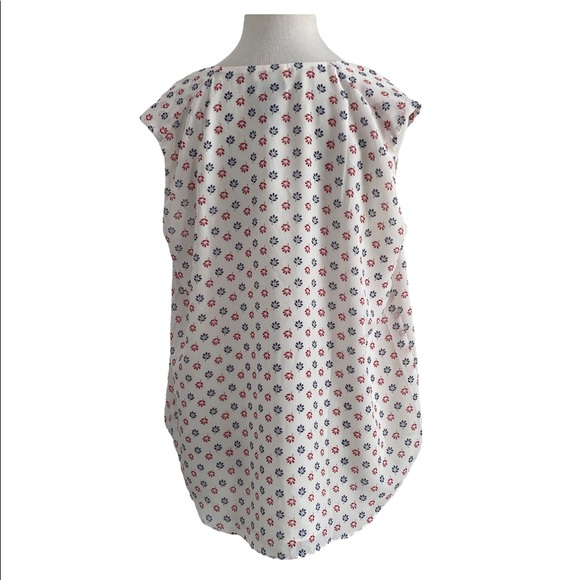 New Ann Taylor sleeveless white top red and blue geo print small - Picture 3 of 13